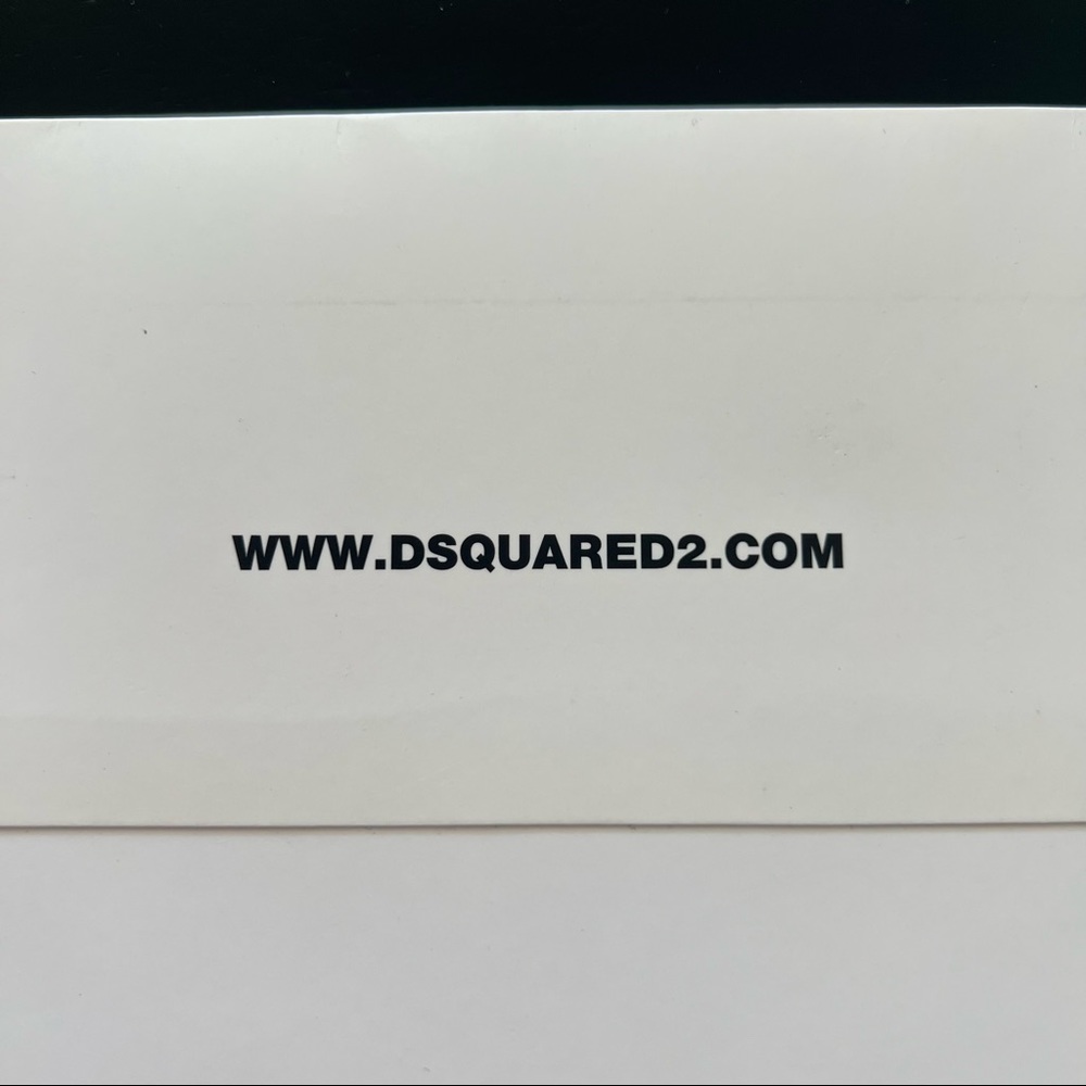 DSquared2 Shopping Gift Bag Black and White - Picture 8 of 10